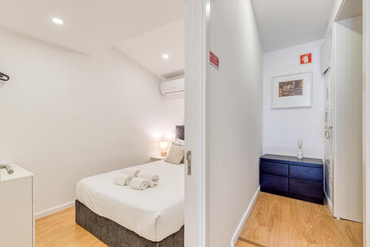 Oporto Guest Heroismo Flat Esterno foto
